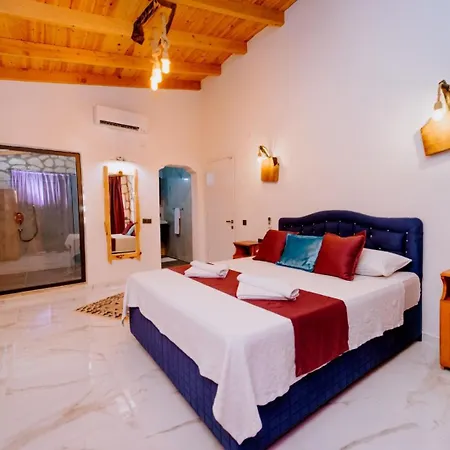 Patara Adonis 3 Kas