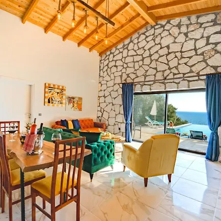 Patara Adonis 3